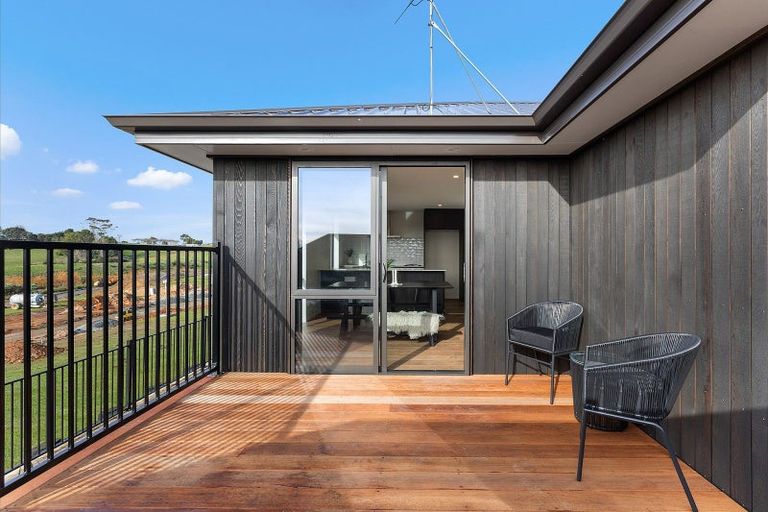 Photo of property in 9 Lumino Terrace, Peacocke, Hamilton, 3206