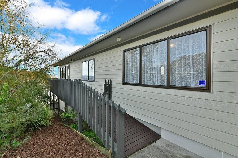 Photo of property in 85 Garfield Road, Helensville, 0800