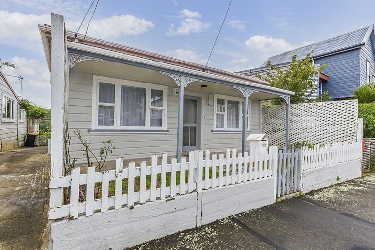 Photo of property in 67 Wright Street, Mount Cook, Wellington, 6021