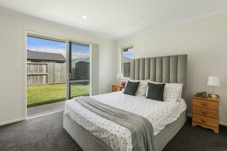 Photo of property in 8 Eastbank Drive, Katikati, 3129