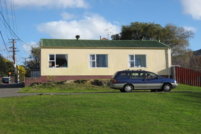 Photo of property in 148 Main Road, Wainuiomata, Lower Hutt, 5014