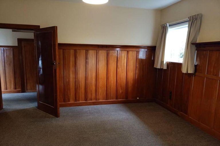 Photo of property in 44 Nortons Road, Avonhead, Christchurch, 8042