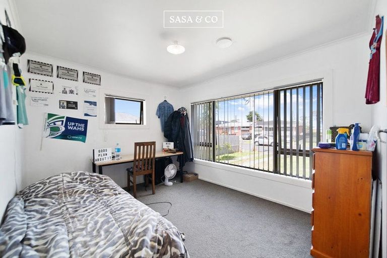 Photo of property in 3 Hallberry Road, Mangere East, Auckland, 2024