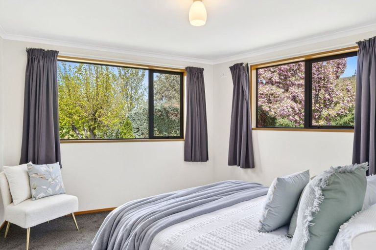 Photo of property in 4 Pisa Moorings Road, Mount Pisa, Cromwell, 9383