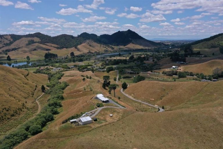 Photo of property in 36 Parker Road, Huntly, 3771