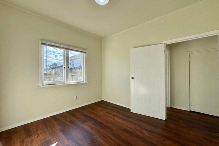Photo of property in 8 Hill Road, Papatoetoe, Auckland, 2025