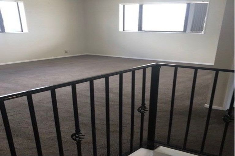 Photo of property in 37 Reding Street, Takanini, 2112