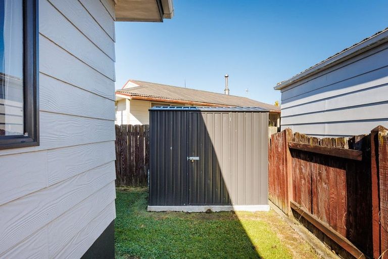 Photo of property in 6 Apollo Parade, Milson, Palmerston North, 4414