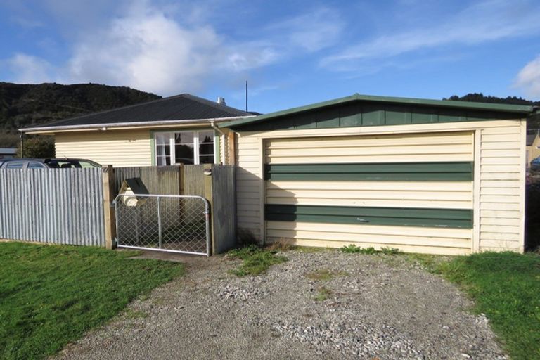 Photo of property in 72 Main Street, Reefton, 7830