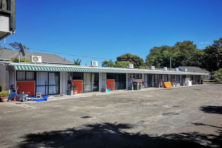 Photo of property in 877 Main Street, Roslyn, Palmerston North, 4414