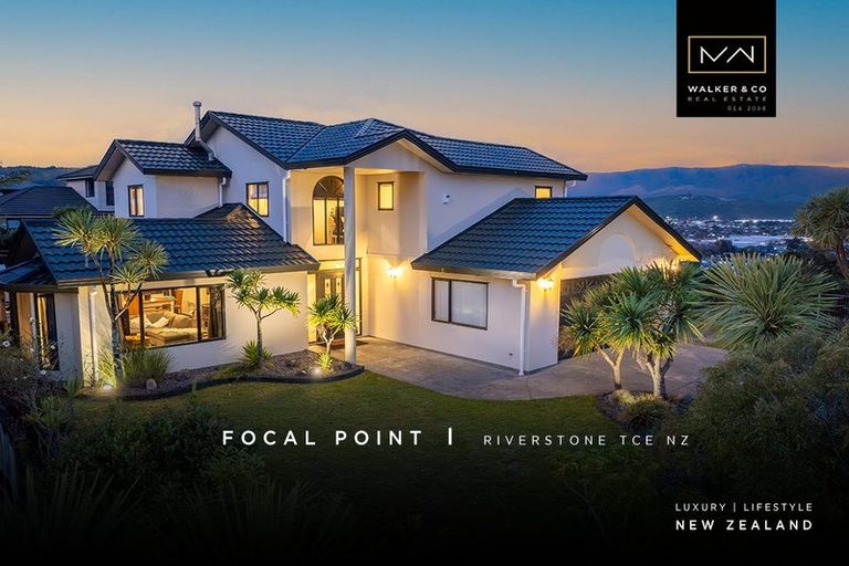 Photo of property in 2 Kirton Drive, Riverstone Terraces, Upper Hutt, 5018