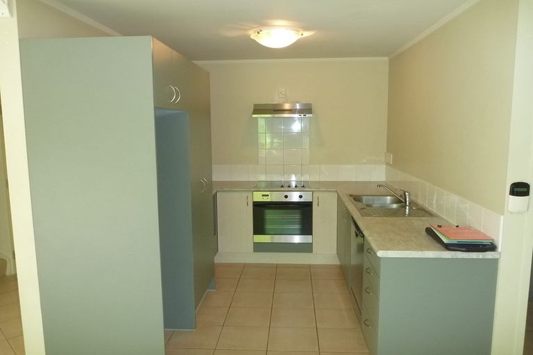 Photo of property in 14 Catrina Avenue, Birkenhead, Auckland, 0626