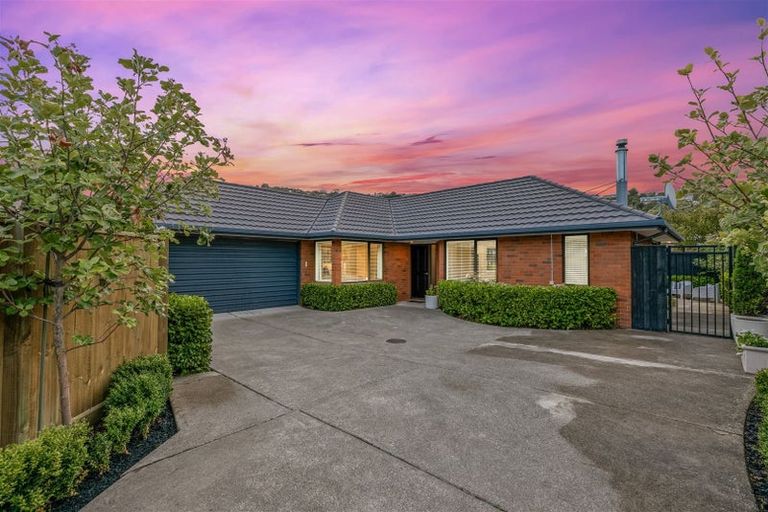 Photo of property in 14 Lascelles Street, Saint Martins, Christchurch, 8022