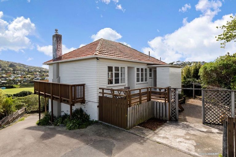 Photo of property in 24 Mysore Street, Khandallah, Wellington, 6035