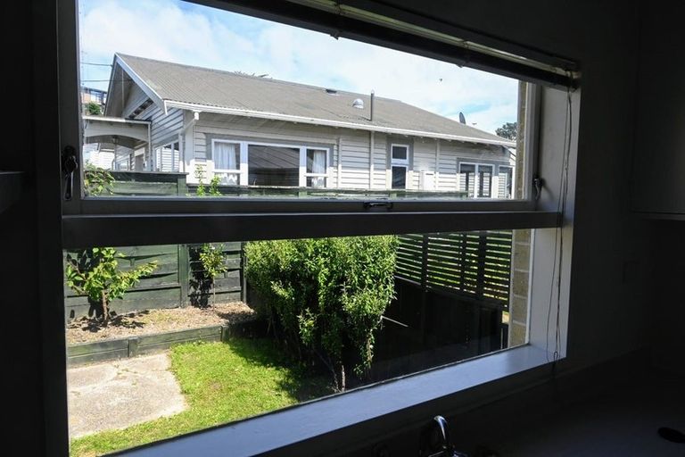 Photo of property in 46f4 Ngatoto Street, Ngaio, Wellington, 6035