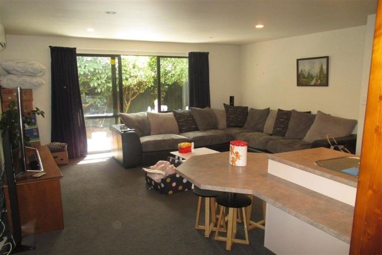 Photo of property in 4/62 Matipo Street, Riccarton, Christchurch, 8041