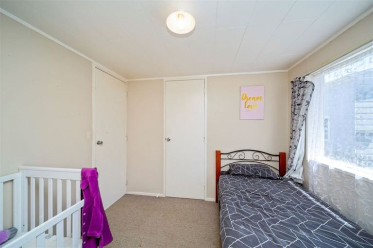 Photo of property in 10a Galt Street, Hawera, 4610