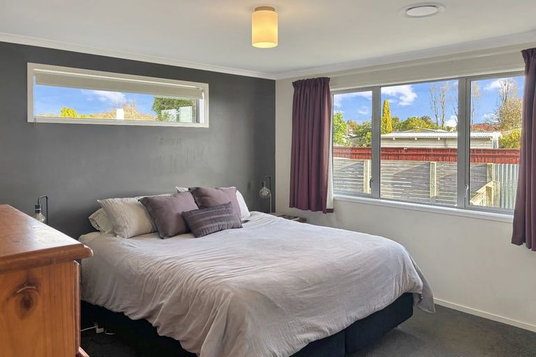 Photo of property in 3/8a Christie Crescent, Havelock North, 4130