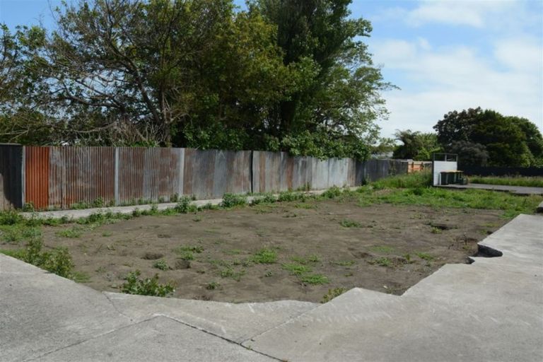 Photo of property in 4 Dixon Avenue, Hawera, 4610