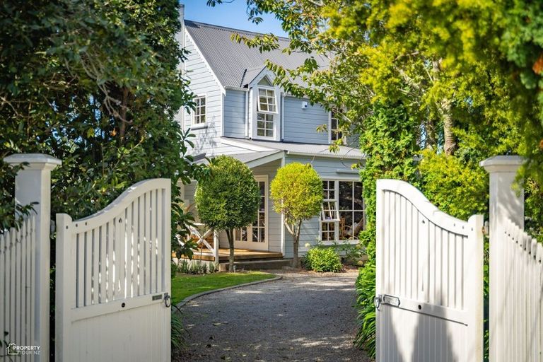 Photo of property in 19 Kempton Street, Greytown, 5712