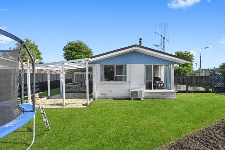 Photo of property in 2 Montana Place, Dinsdale, Hamilton, 3204