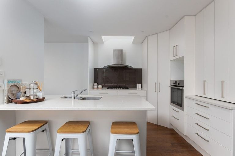 Photo of property in 18e Churchill Street, Christchurch Central, Christchurch, 8013