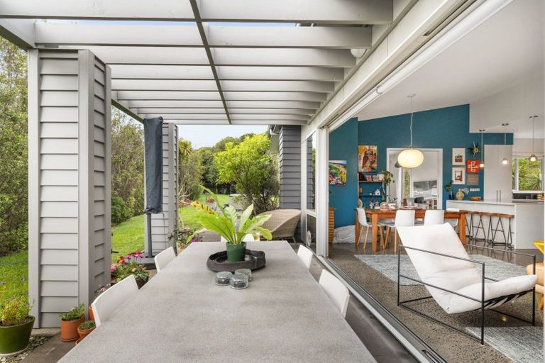 Photo of property in 28 Esk View Road, Eskdale, Napier, 4182