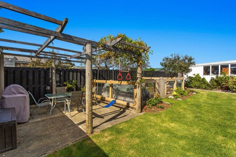 Photo of property in 9 Farnworth Crescent, Whakatane, 3120