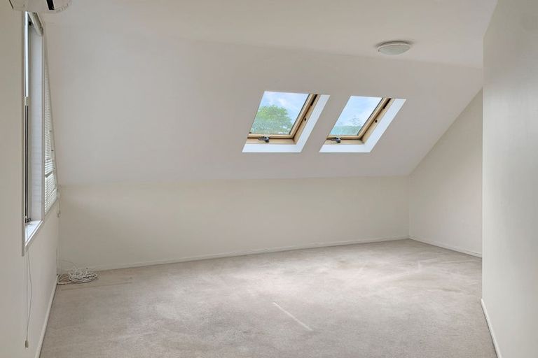 Photo of property in 112u1 Clarence Street, Hamilton Lake, Hamilton, 3204