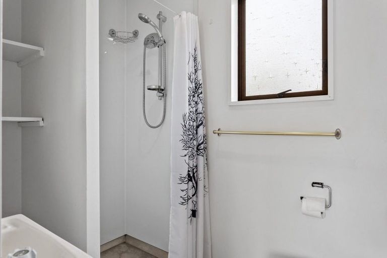 Photo of property in 59a Wairakei Road, Bryndwr, Christchurch, 8052