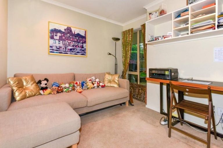 Photo of property in 1 Claude Hendry Lane, Hoon Hay, Christchurch, 8025