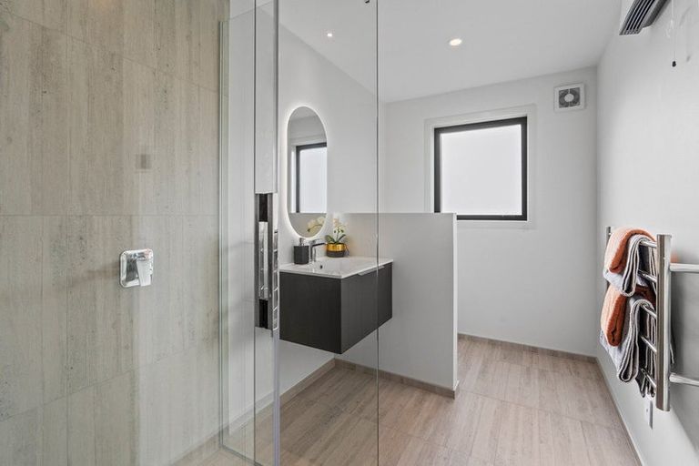 Photo of property in 22 Macleod Avenue, Halfway Bush, Dunedin, 9010