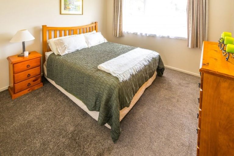 Photo of property in 1/236 Pakuranga Road, Pakuranga Heights, Auckland, 2010