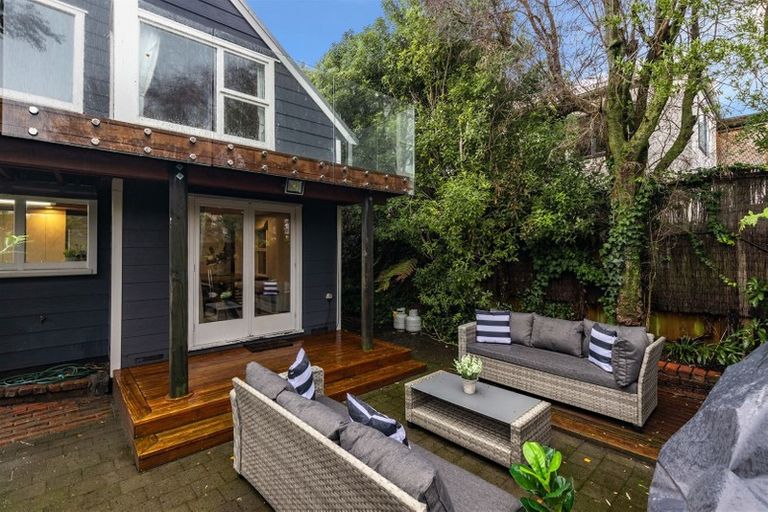 Photo of property in 11 Meredith Street, Addington, Christchurch, 8024