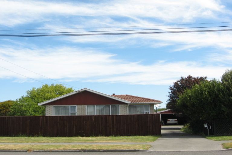 Photo of property in 426 Mairehau Road, Parklands, Christchurch, 8083