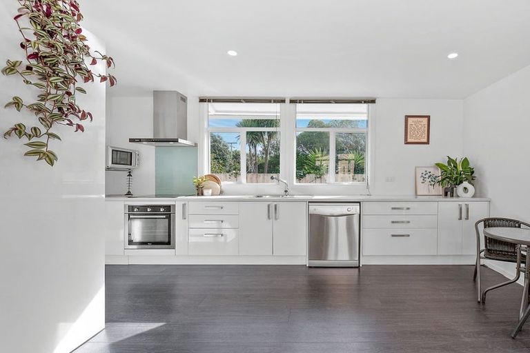 Photo of property in 12a Kowhai Street, Naenae, Lower Hutt, 5011