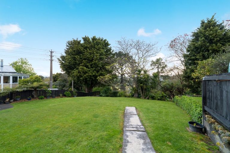 Photo of property in 7 Helena Street, Massey, Auckland, 0614
