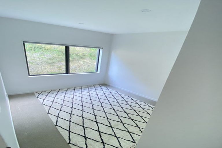 Photo of property in 15/52 High Street, Island Bay, Wellington, 6023