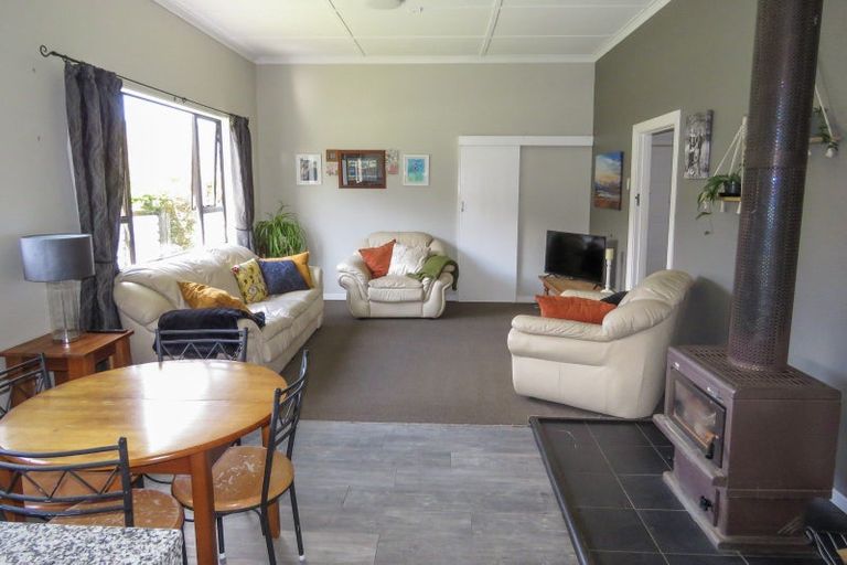 Photo of property in 32-34 Coal Street, Reefton, 7830
