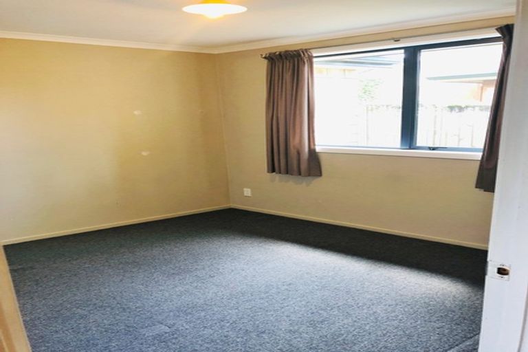 Photo of property in 212u3 Old Farm Road, Hamilton East, Hamilton, 3216