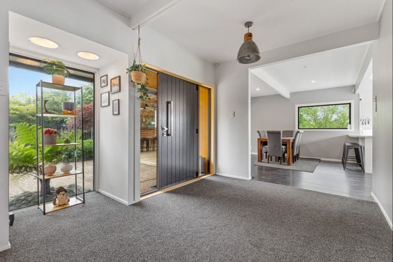 Photo of property in 21 Lindsay Road, Levin, 5510