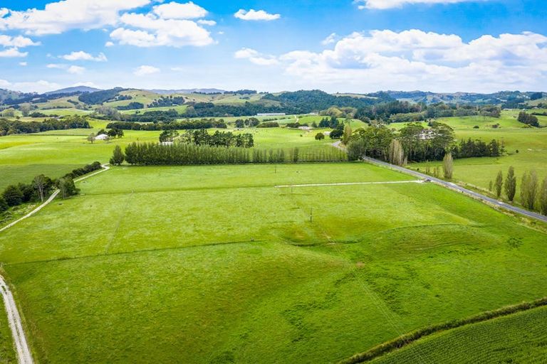 Photo of property in 331 West Coast Road, Makarau, Warkworth, 0981
