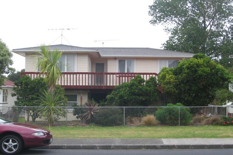 Photo of property in 14 Lingfield Street, Glenfield, Auckland, 0629