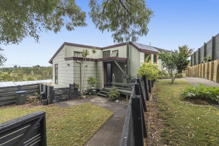 Photo of property in 25 Graham Place, Bellevue, Tauranga, 3110