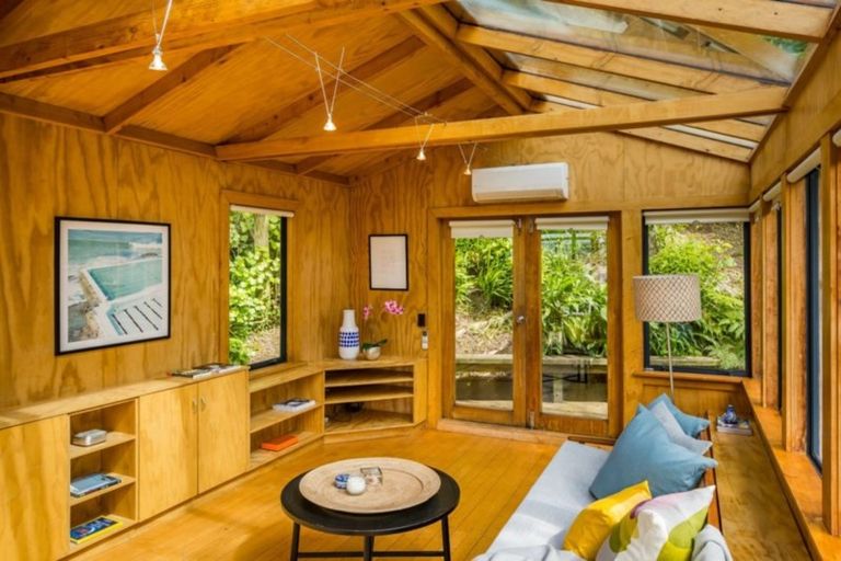 Photo of property in 17 Mairangi Road, Wadestown, Wellington, 6012