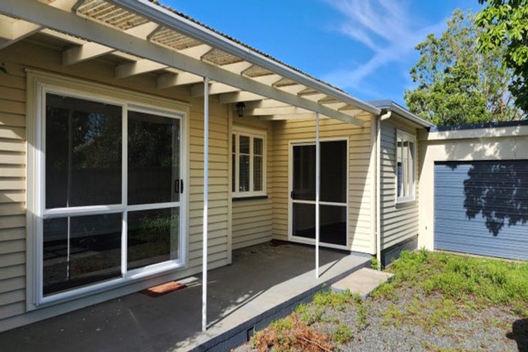 Photo of property in 57 Hamilton Road, Cambridge, 3434