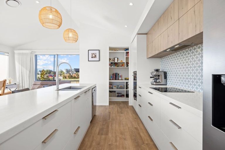 Photo of property in 2 Jardine Place, Marshland, Christchurch, 8051