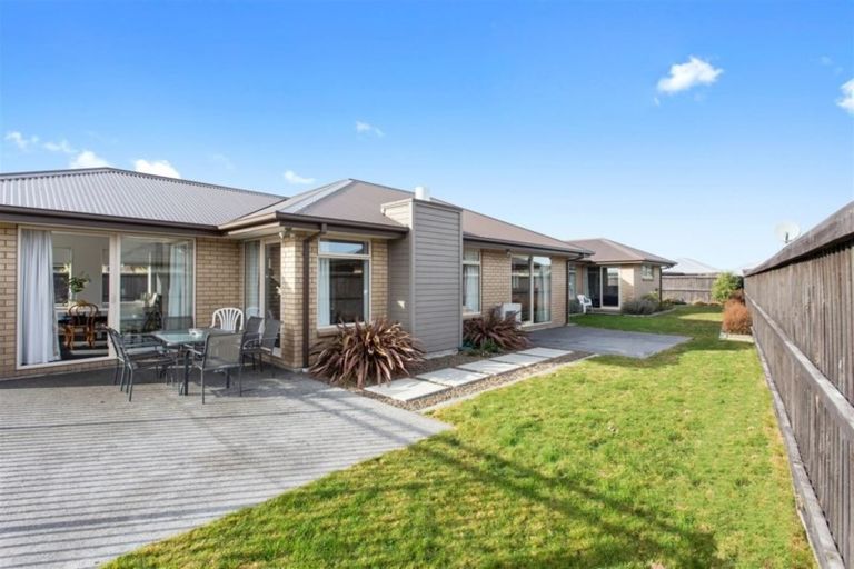 Photo of property in 14 Rapley Street, Kaiapoi, 7630