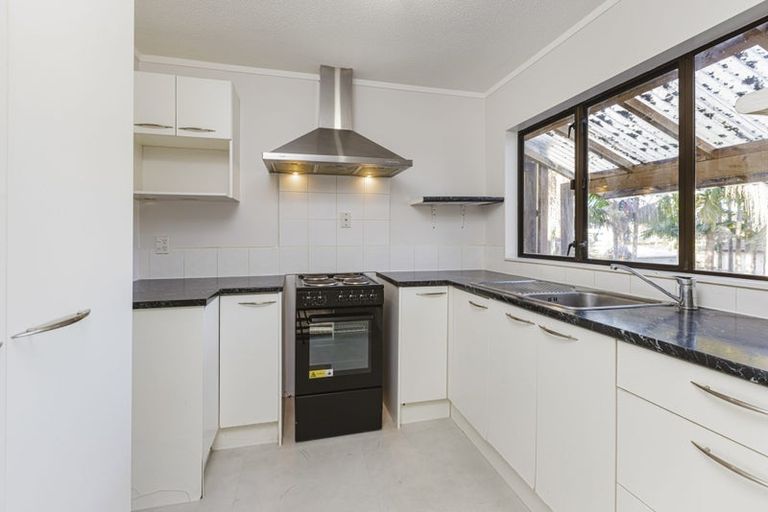 Photo of property in 2/137 Great South Road, Manurewa, Auckland, 2102