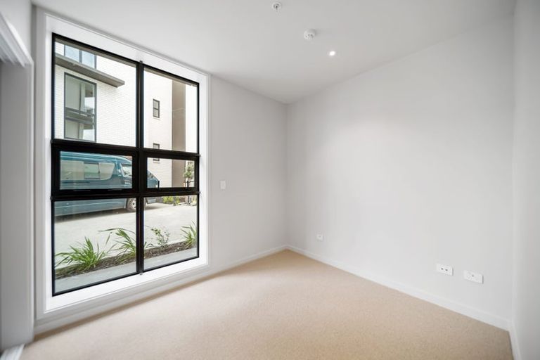 Photo of property in 103/84a Te Oneroa Way, Long Bay, Auckland, 0630